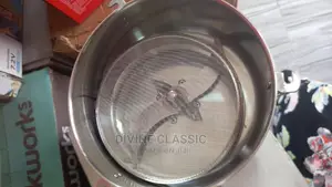 Ririhong Commercial Spice and Herbs Grinder (2000g) | Stainless Steel | High-Speed 30,000rpm | 500g–4500g Capacity | Multi-Grain | Commercial Grade