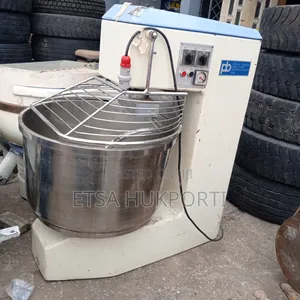 Used 800 L Commercial Dough Mixer From Italy | Spiral Hook | High-Capacity | Variable Speed | Food-Grade Stainless | Commercial Bread & Pastry | Fairly Used – Excellent Condition