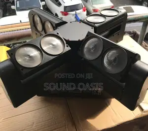 Strobe Club Light (Moving Head) | 1000W RGB + White | DMX512 | Sound-Activated | 80-Segment | Flash & Wash Effect | Stage Grade | Fairly Used – Inspected & Working