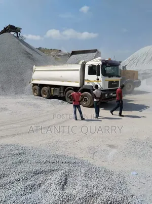 Quarry Chippings and Sand Supplies | Construction Grade | All Grades & Sizes | River / Quarry / Smooth | Same-Day Delivery Available