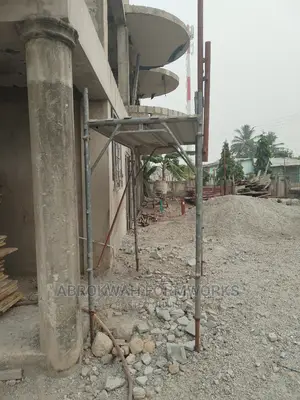 Scaffolds/Foreign Scaff/H Frame Scaffolds | Galvanised Steel | 750kg Load-Rated | Adjustable | Sale & Hire Available | Construction Grade