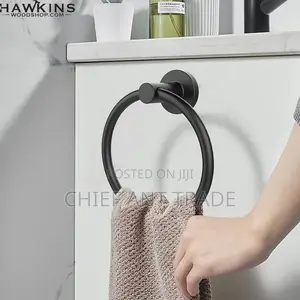Towel Ring. Black. Gjs6606k
