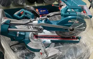 Total Mitre Saw 1800w