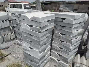 Quality Garden Kerbs | Professional Grade | Heavy Duty | Construction & Site Use | Ghana Standard