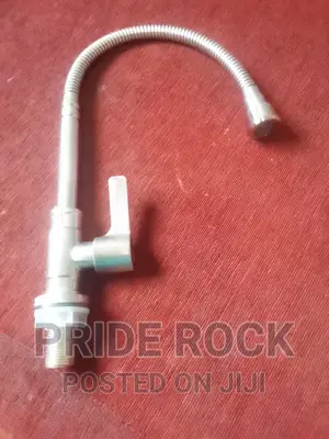 Flexible Rotatable Antitrust Material Sink Tap