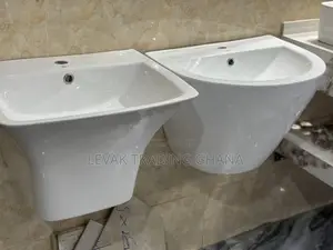 Hanging Basin Wash Hand