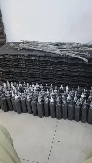 Sand and Sealant for Tile