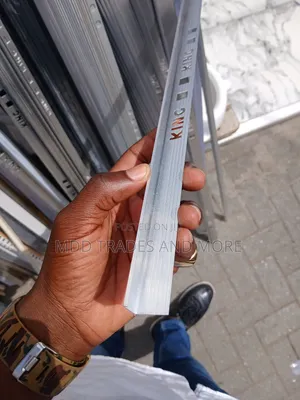 Normal L-metal Strip | Quality Grade | Durable Construction | Residential & Commercial Use | Available in Bulk