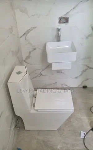 Watercloset Seat Toilet Bowl