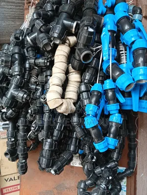 Astore Black Fitting