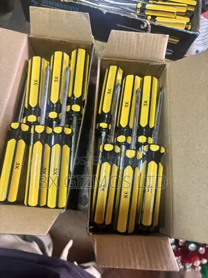 Screwdrivers Set – Yellow/Black Handle