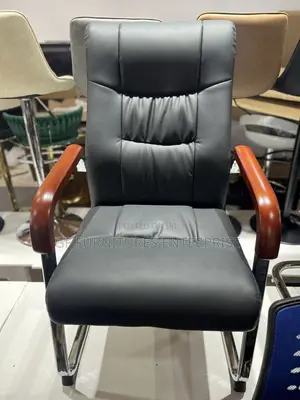 Classic Elegant Wooden Executive Office Chair | Office / Gaming Chair | Ergonomic Design | Height Adjustable | Lumbar Support | PU Leather / Mesh Fabric