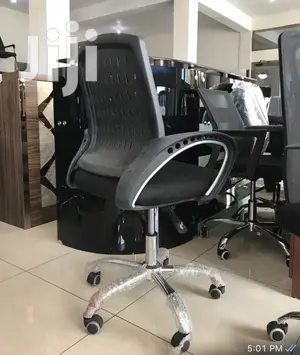 Swivel Chair – Office & Event Chair – Executive, Ergonomic, Gaming & Bar Stool