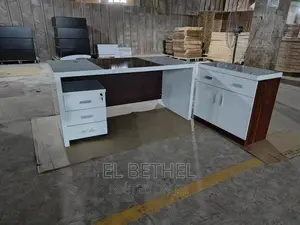 Executive Table | Office / Executive Desk | MDF / Solid Wood | 0.8m–1.8m | Drawers & Cable Management | Multiple Finishes