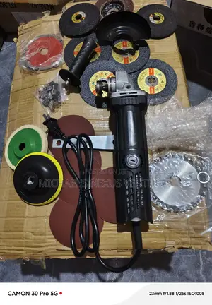 Angle Grinder With Accessories