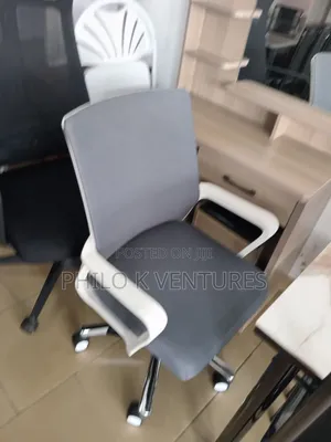 Vendors Chair – Office & Event Chair – Executive, Ergonomic, Gaming & Bar Stool