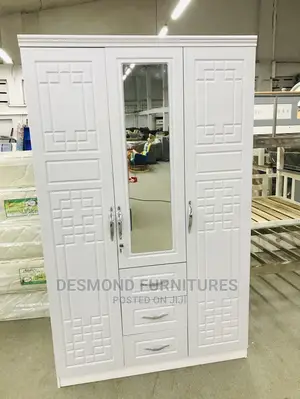 Three Doors Wardrobe With a Mirror 9033