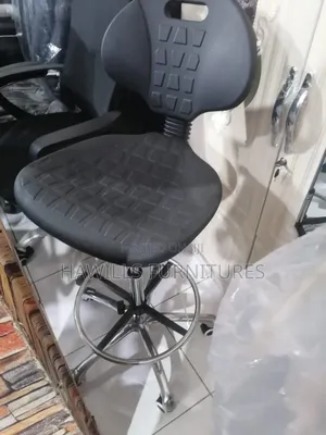 Laboratory Scientist Chair | Quality Furniture | Solid Wood / MDF / Metal | Durable Construction | Available in Multiple Sizes & Colours