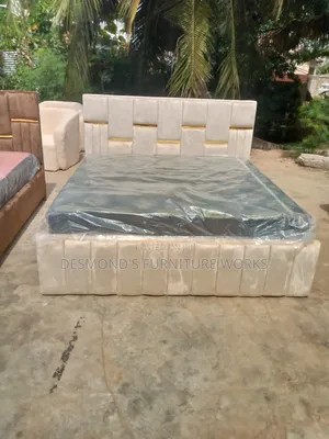 Queen Size Bed With Mattress