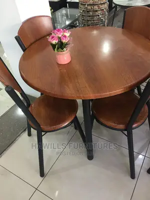 Round Dining With 4 Chairs