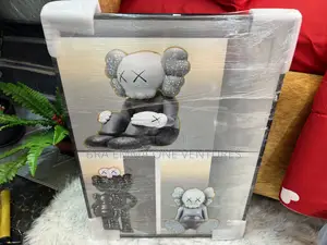 70x50cm Picture Frame – Decorative Wall or Tabletop Display