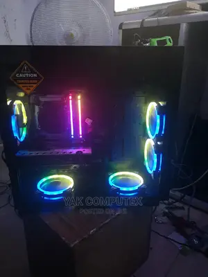 Desktop Computer MSI Gaming 24 6QE 4K 16GB Intel Core I7 SSD 1.5T