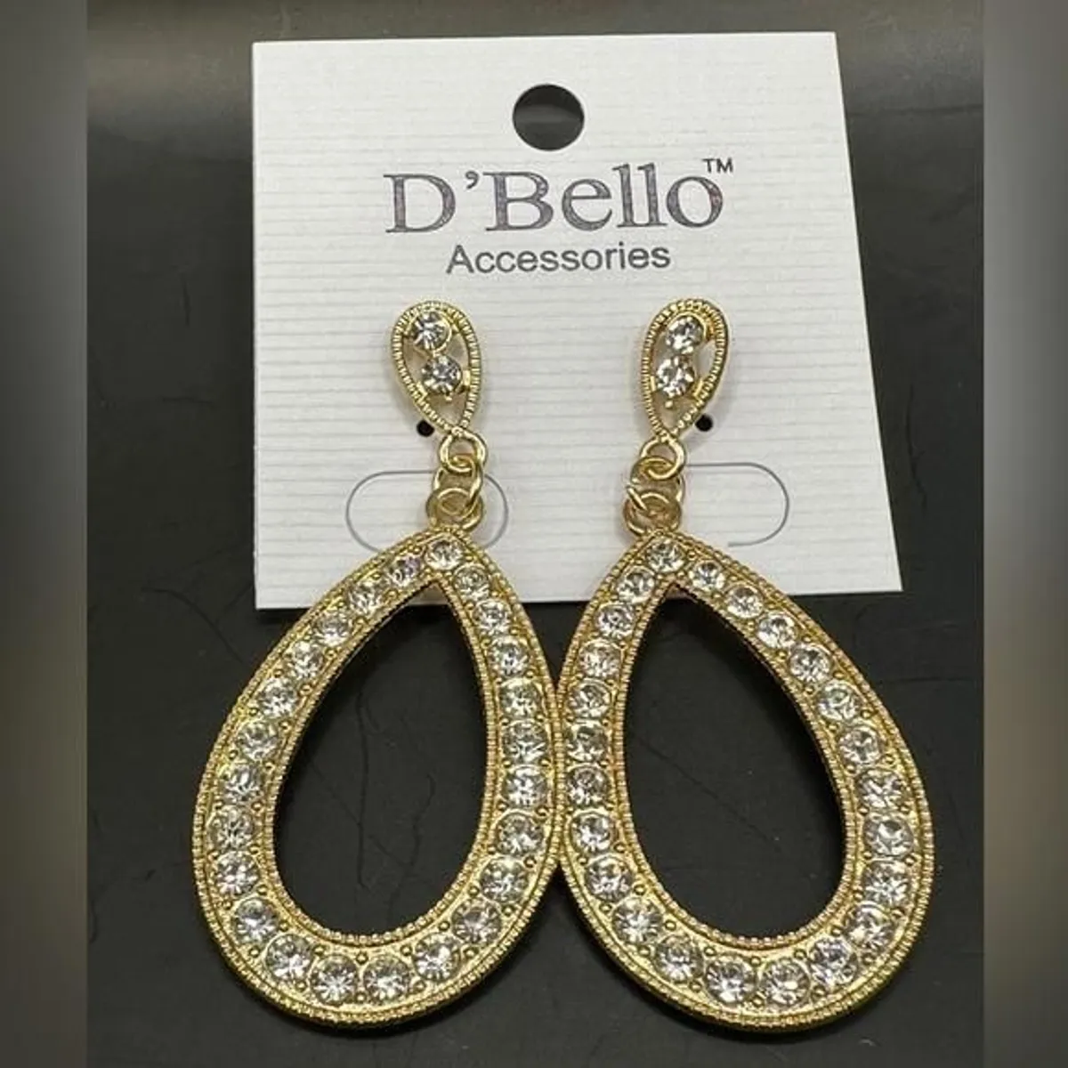 D’ Bello Accessories | Stylish & Versatile Fashion Add-On