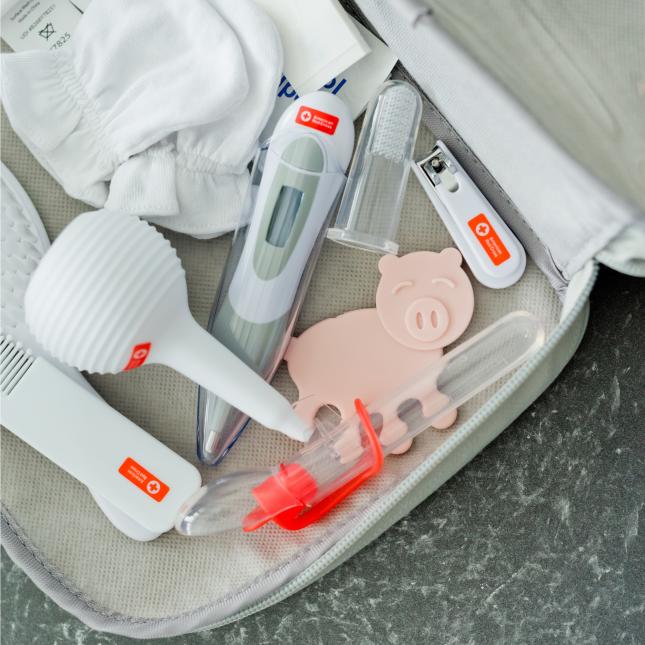 American Red Cross Comfort Care Basic Set – Personal Hygiene Kit for Emergency & Travel Use