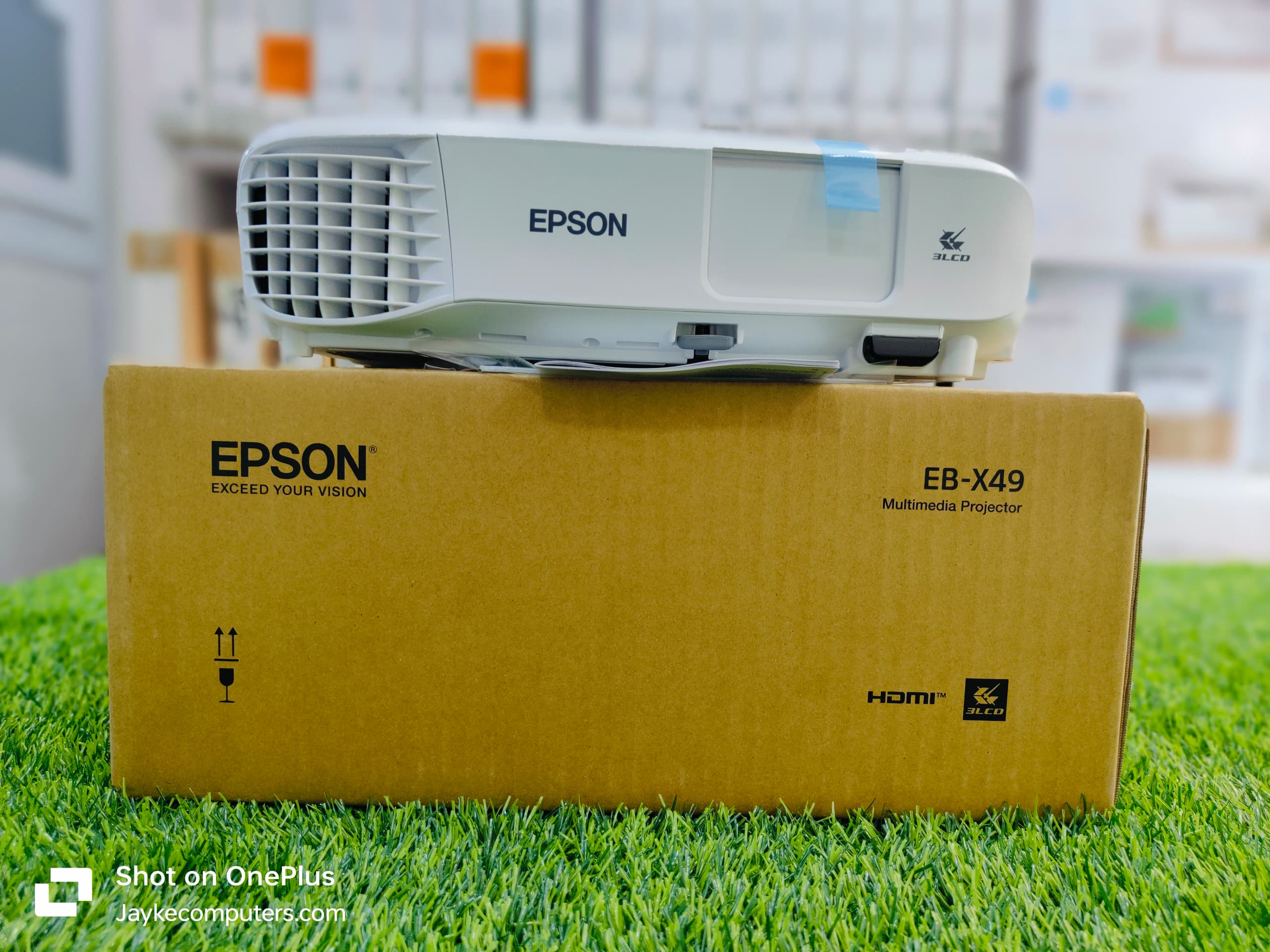 Epson EB-X49 3LCD XGA Projector – 3600 Lumens, HDMI, Long Lamp Life, Classroom & Business Ready